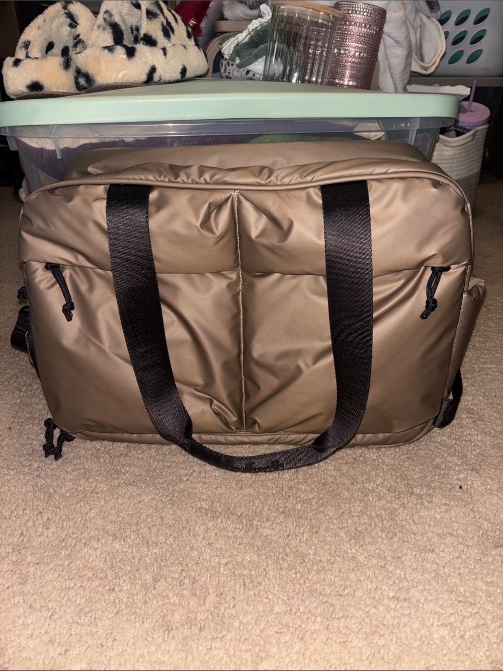 NEW Comfrt Anywhere Bag in Truffle